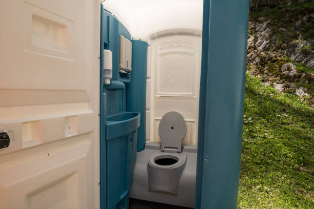 Best Portable Toilet Rental for Emergency Services  in Plainfield, NJ